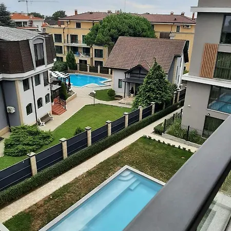 Deluxe 7 Sveti Konstantin