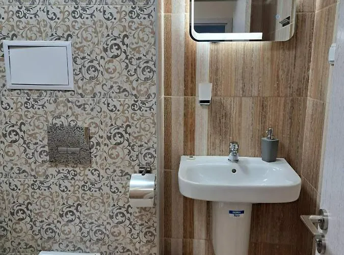 Deluxe 7 Szent Konstantin és Elena