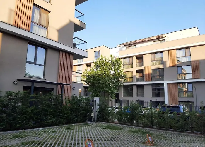 Deluxe 7 Szent Konstantin és Elena