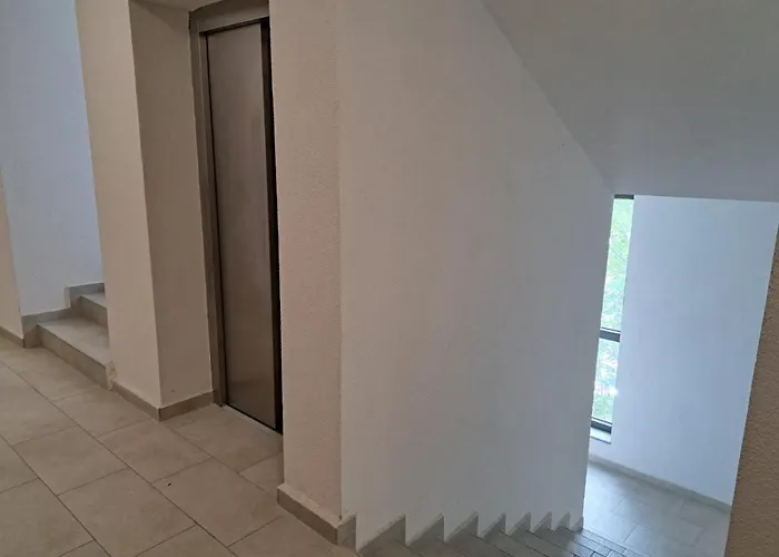 Deluxe 7 Szent Konstantin és Elena