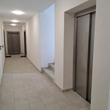 דירה Deluxe 7 סנט קונסטנטין והלנה